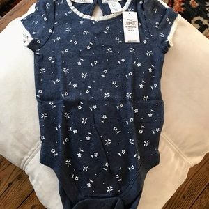 NEW!!Baby Gap onesie